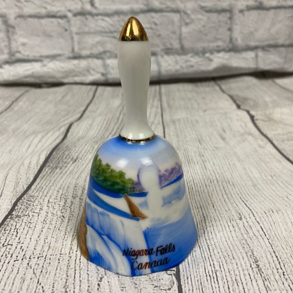 Vintage collectors handpainted bell Niagara Falls